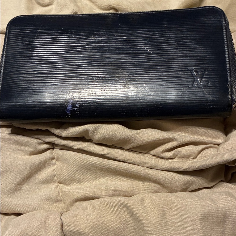 LV Navy Project Wallet